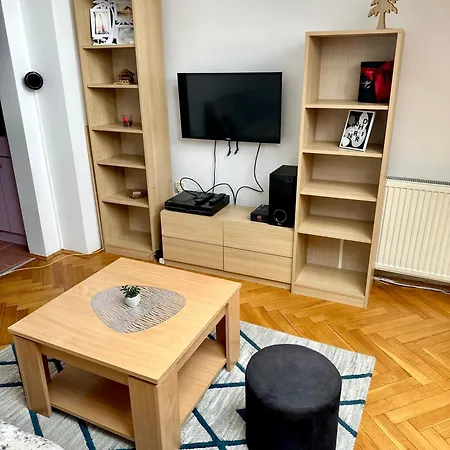 Casa Bella 3 *